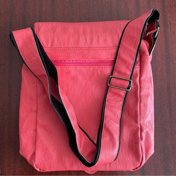 NWOT Peña Inca Piel Red Embroidered Crossbody Bag - Picture 9 of 13